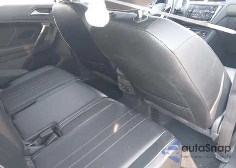 2022 Volkswagen Tiguan 2.0T Se R-Line Black from USA, damaged, VIN 3VVCB7AX7NM095822